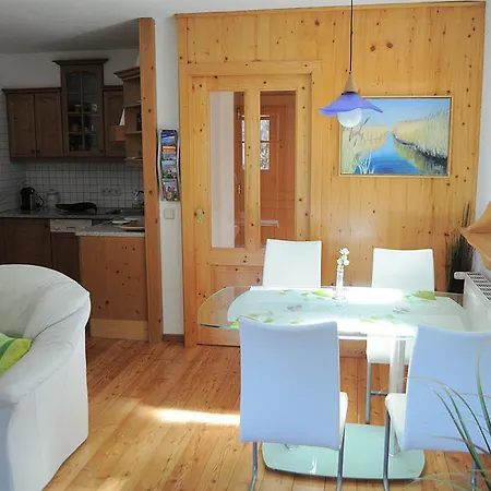 Haus Eichhorn Apartment *